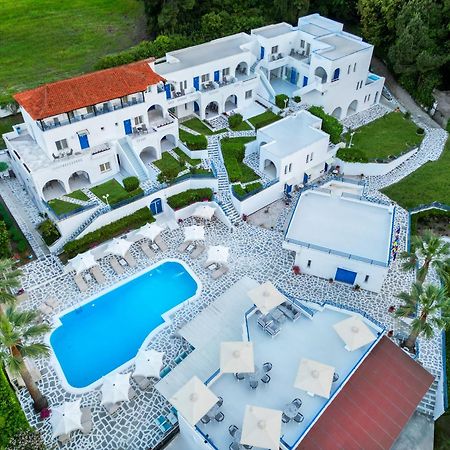 Theo Bungalows Boutique Hotel 크리오피지 외부 사진