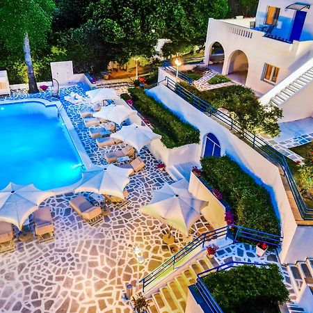 Theo Bungalows Boutique Hotel 크리오피지 외부 사진
