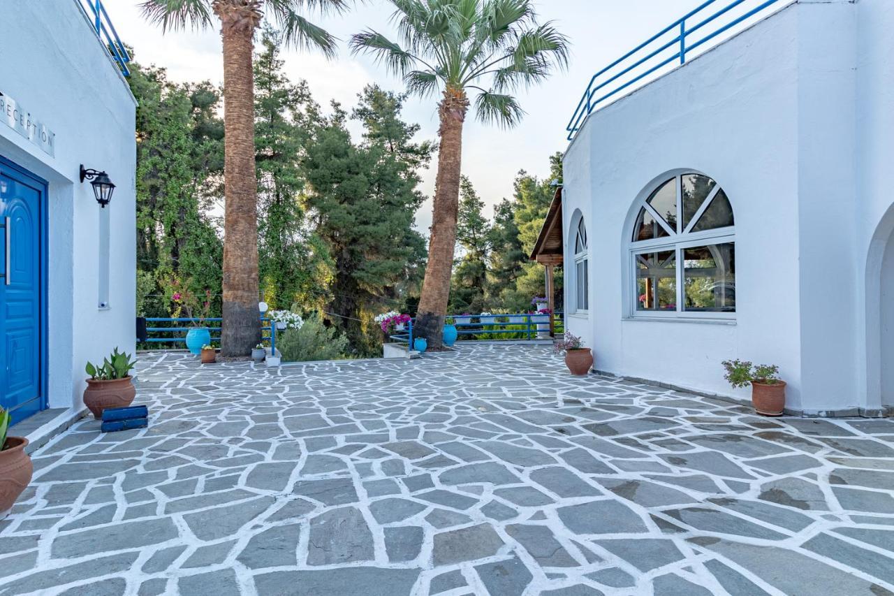 Theo Bungalows Boutique Hotel 크리오피지 외부 사진