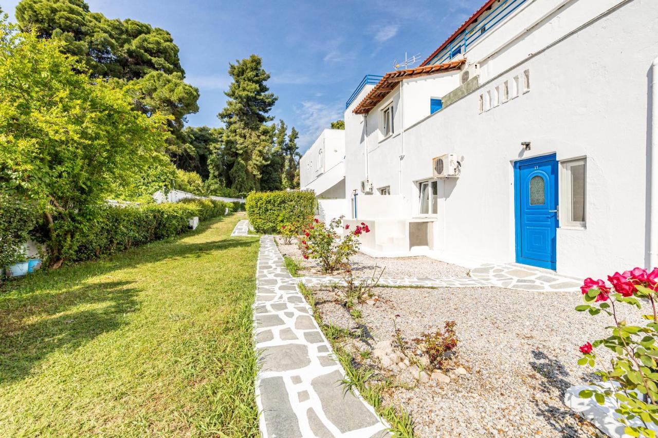 Theo Bungalows Boutique Hotel 크리오피지 외부 사진