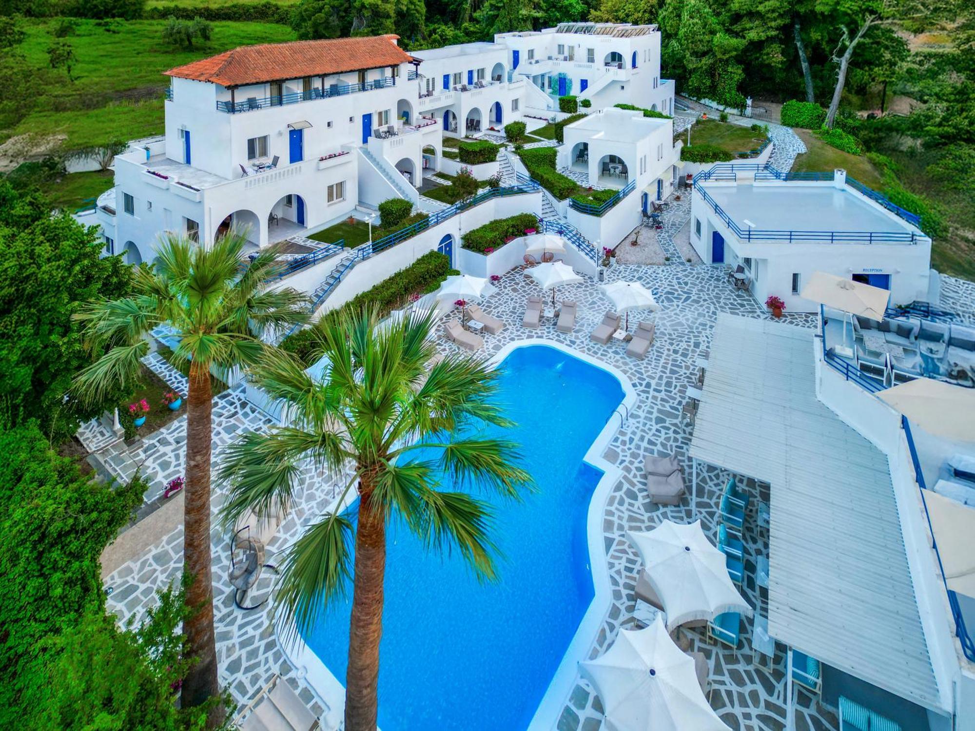Theo Bungalows Boutique Hotel 크리오피지 외부 사진
